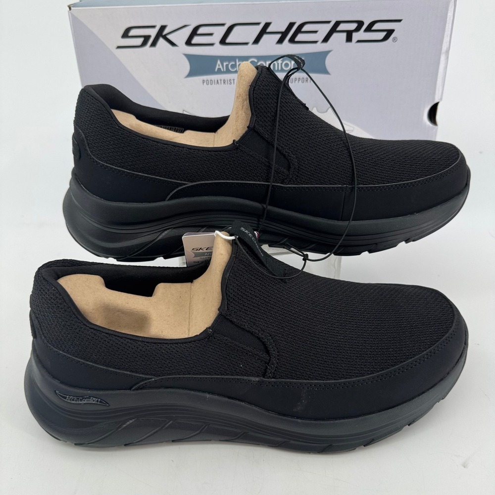 Skechers Mens Arch Comfort Relaxed Fit Black Slip On Sneakers 66751S Size 10